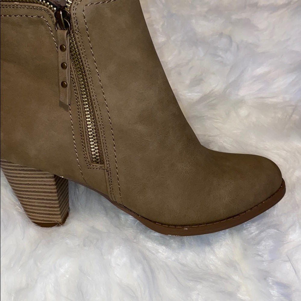 Booties - Picture 10 of 11